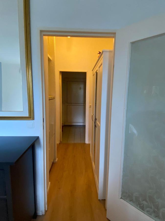 Beautiful Apartment With Balcony 베를린 외부 사진